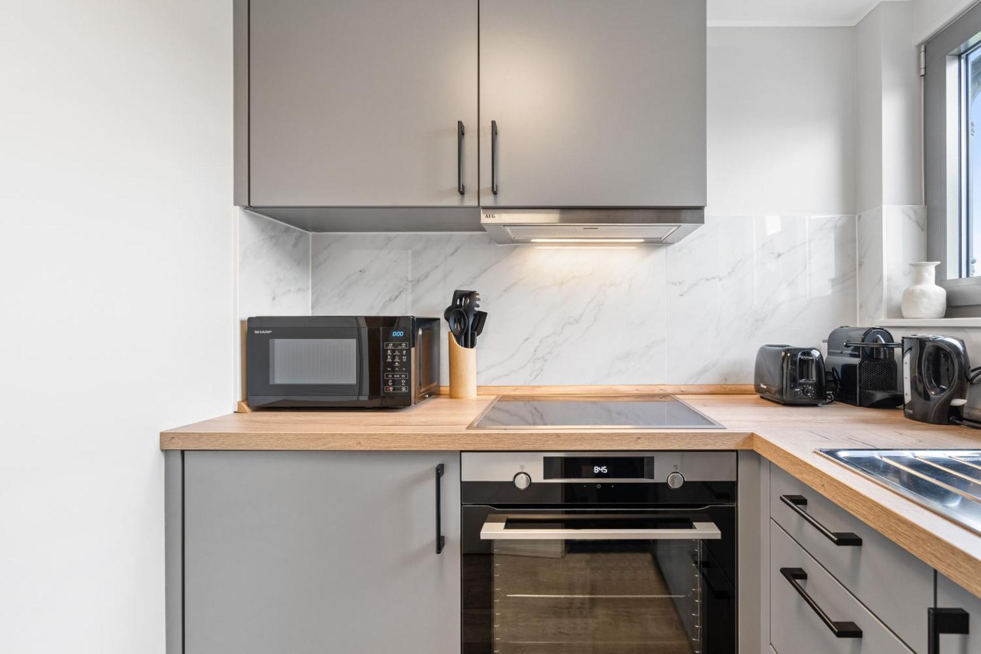 Modern Limpertsberg Studio Near City Center ลักเซมเบิร์ก ภายนอก รูปภาพ