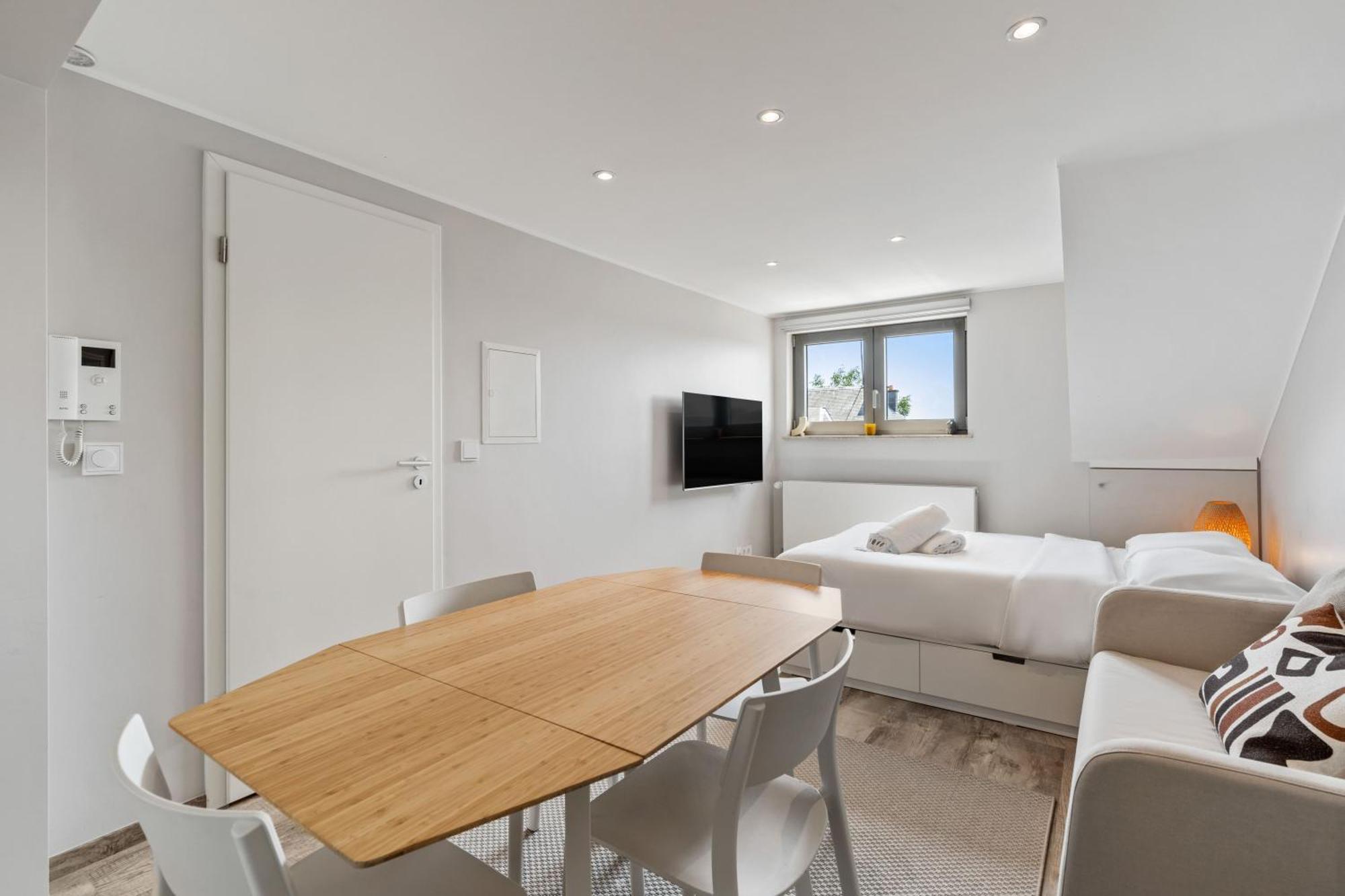 Modern Limpertsberg Studio Near City Center ลักเซมเบิร์ก ภายนอก รูปภาพ